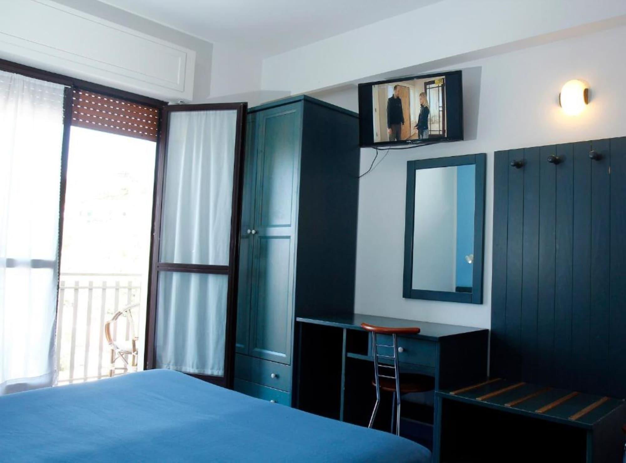 Hotel Residence La Darsena Agropoli Exterior photo