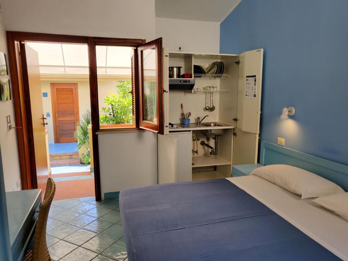 Hotel Residence La Darsena Agropoli Exterior photo