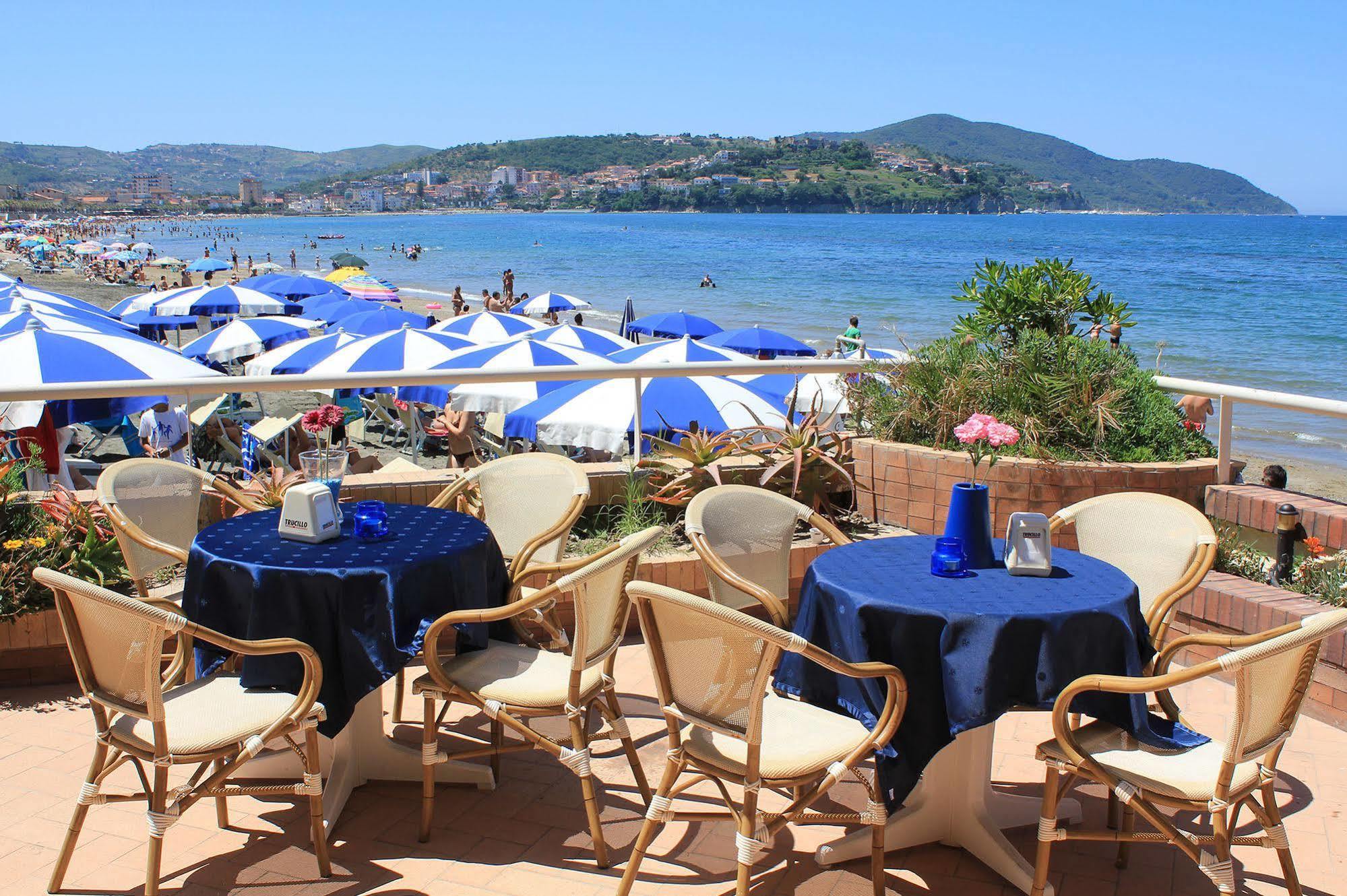 Hotel Residence La Darsena Agropoli Exterior photo